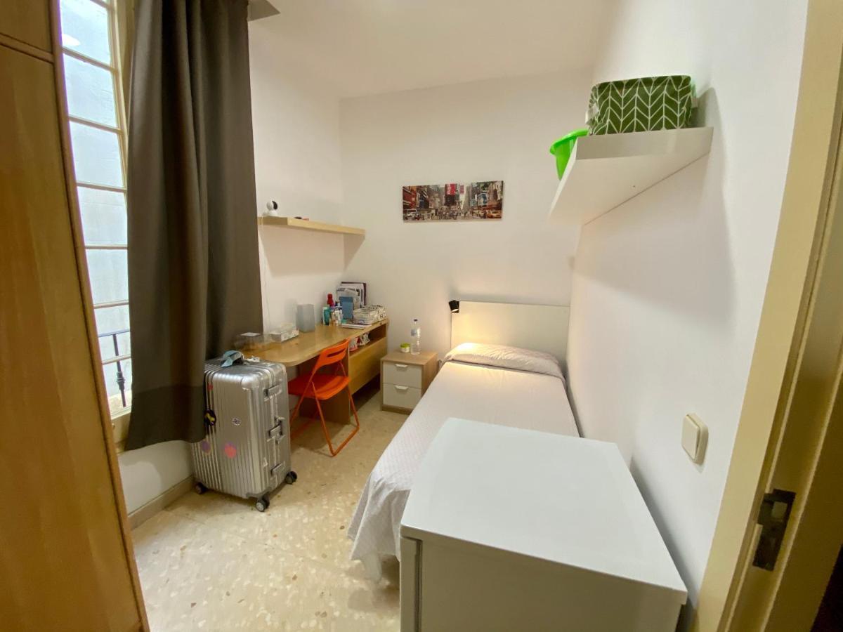 Barcelona Housing Recommend For Students Apartman Kültér fotó