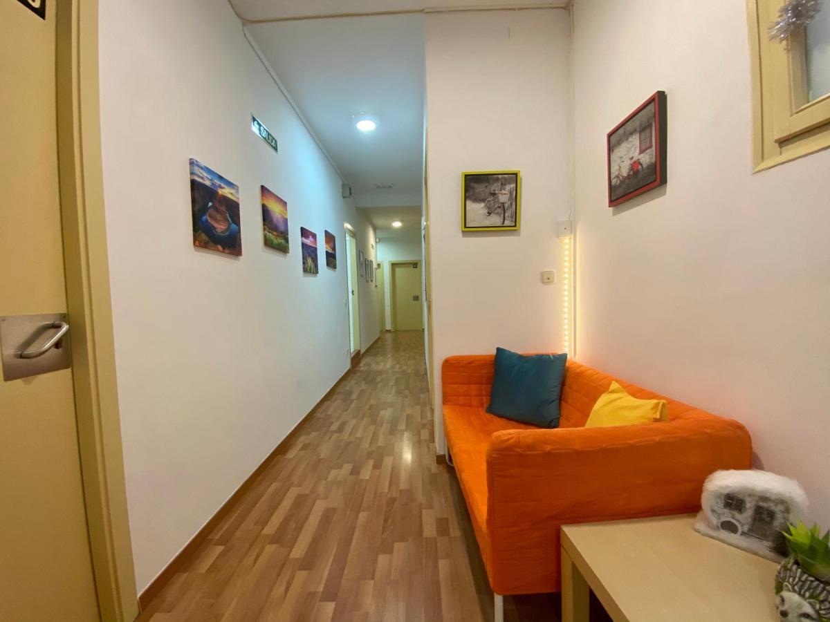 Barcelona Housing Recommend For Students Apartman Kültér fotó